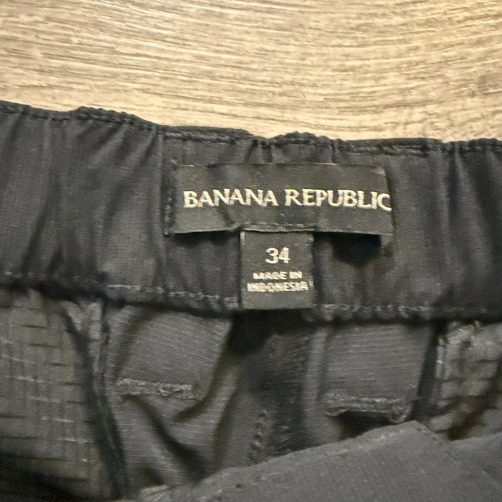 Banana Republic Mens Shorts Black Flat Front Golf Performance Stretch Size 34